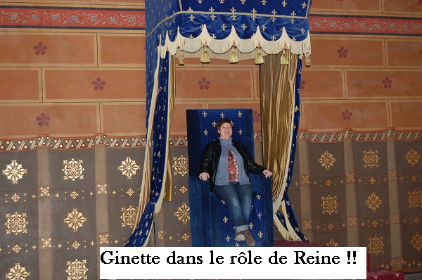 Ginette sur le trône